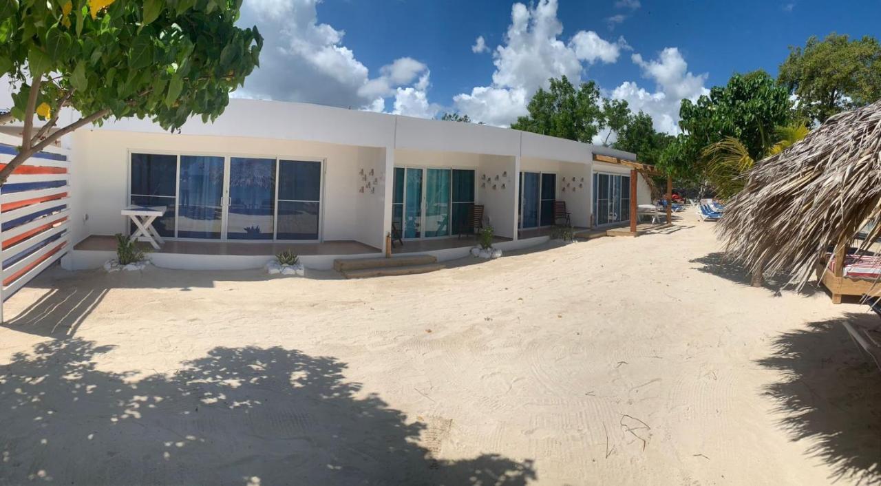La Isla Bonita Hotell Punta Rucia Exteriör bild
